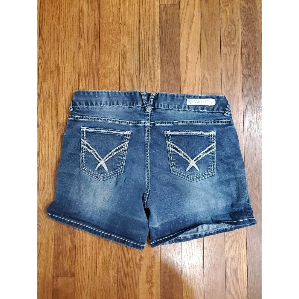 Vanity Premium Collection Womens Dark Wash Stretch‎ Denim Walking Shorts Size 30